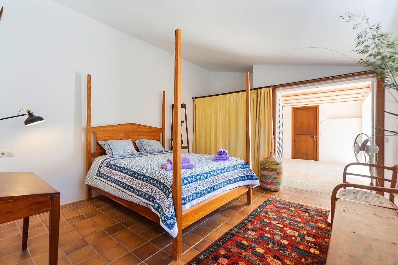 Front Line Sea In Mallorca Up To 6 Guests Villa